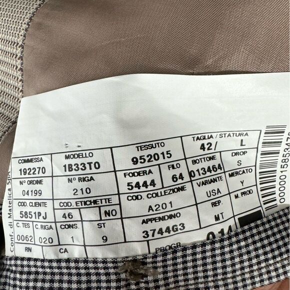 Armani Collezioni checkered blazer size 42L - Picture 6 of 6